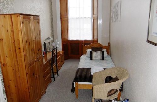Haverfordwest House | College Guest House