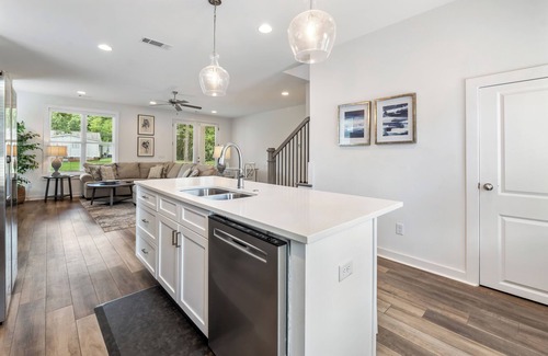 Pickwood House | College & Mimosa House in Downtown Auburn, less than 1 mile to Toomer's