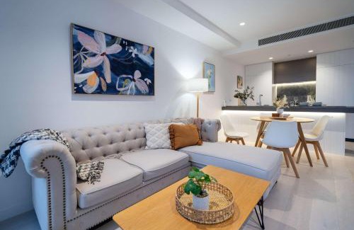 Collingwood Apartment | Collingwood Gem - Victoria & Vine Boutique 1b Apt with Free Parking