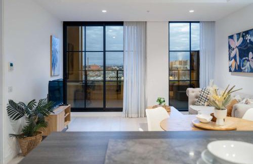 Collingwood Apartment | Collingwood Gem - Victoria & Vine Boutique 1b Apt with Free Parking