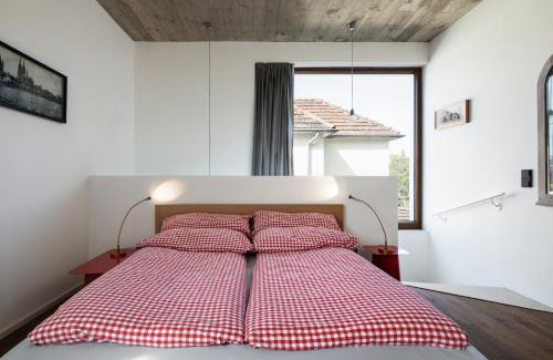 Weiss Apartment | Cologne Country Lodge