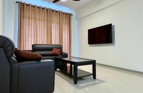 Wellawatta North Apartment | Colombo 05 HAVELOCK CITY - 25th FLOOR - Brand New Apartment 0765-432-114