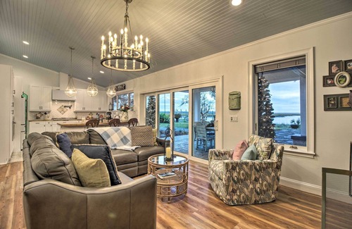 Midway House | Colonels Island Haven: Panoramic Water Views