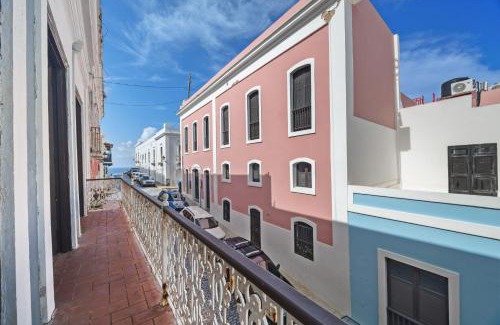 Old San Juan Apartment | Colonial Apt with Balcony in OSJ Next to San Sebastian APT 3