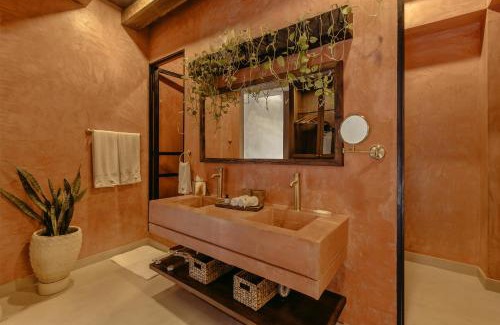 Cartagena Walled City Villa | colonial luxury house in cartagena