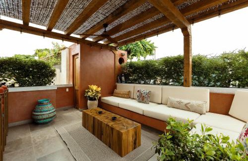 Cartagena Walled City Villa | colonial luxury house in cartagena