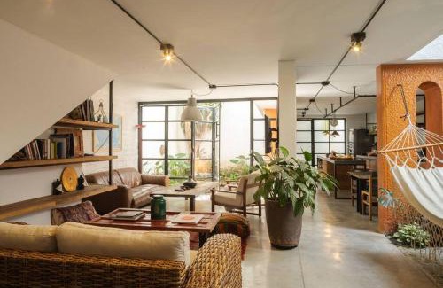 La America Villa | Colonial Villa in Laureles, Unique&Special House