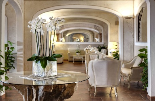 Porto Cervo Hotel | COLONNA RESORT, a Colonna Luxury Beach Hotel, Porto Cervo