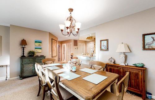 Shipyard Plantation House | Colonnade Club 149