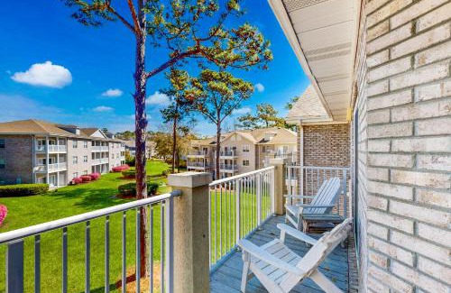 Sea Trail Apartment | Colony II - Unit 509