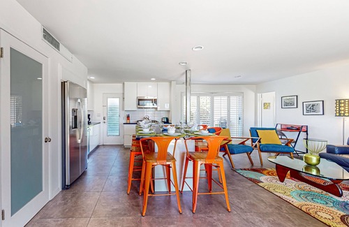 Araby Commons House | Color-filled charmer with pool & tennis access, patios, and AC