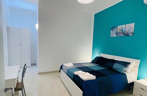 Zungoli Bed & Breakfast | Colorado Blue, serenity inspired by the soothing tones of the sky and sea.