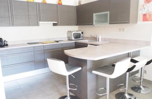 Cavaliere Apartment | Colore di mar