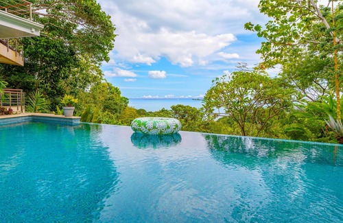 Dominical Villa | Colores del Viento Villa Breathtaking Ocean Views