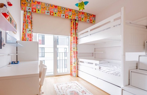 Serifali Mahallesi Apartment | Colorful Residence Flat in Umraniye
