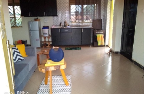 Bukoto Apartment | Colorful, spacious artistic home