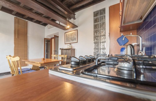 Celio Apartment | Colosseo Modern Apartment