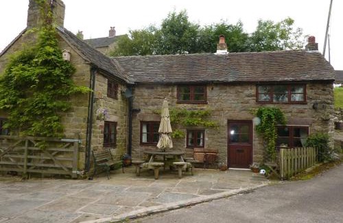 Leek House | Colourmill cottage