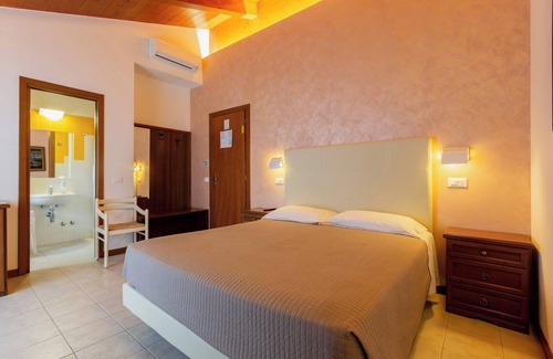 Marina Romea Hotel | Columbia