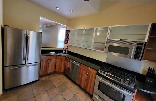 Cincinnati House | Columbia-Tusculum Gem 2BR Remodeled Historic Home
