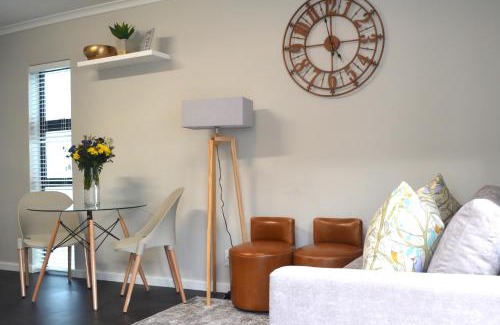 Trawal Apartment | Columbine Place