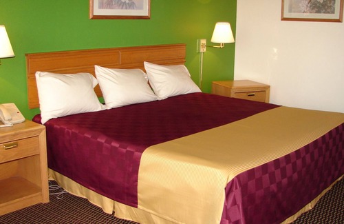 Columbus Hotel | Columbus Inn & Suites