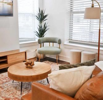 Near East Columbus House | Columbus Oasis w Pool Table Near Downtown