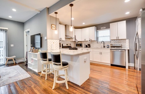 Hilltop House | Columbus Vacation Rental ~ 4 Mi to Downtown!