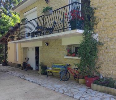 Saint-Crepin-et-Carlucet House | Combe verte