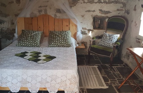 Fontan House | Come and get away from it all at the gateway to the Mercantour Table et chambre d'hôtes