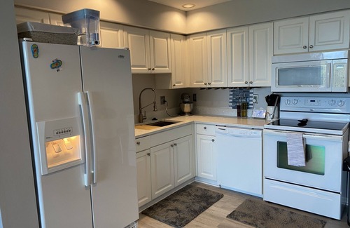 Burnt Store Marina Condo | Come enjoy Sunny Florida and all the amenities of Burnt Store Marina!