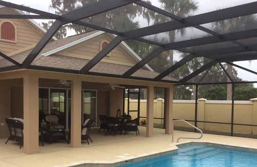 Antrim Dells Villa | Come Enjoy This Beautiful 3/2 Villa with Pool & Privacy! Includes FREE WiFi!!