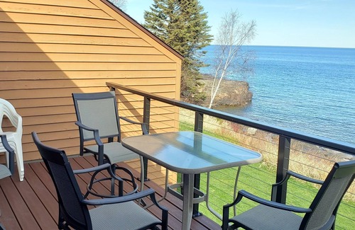 Two Harbors House | Come experience the panoramic majesty & serenity of Lake Superior!