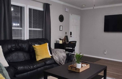 Clewiston House | Come Fishing or Hunting at Darie's Getaway