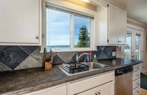 Camano Island House | Come for the Birdseye view of water, whales, mountains and more - stay to relax.