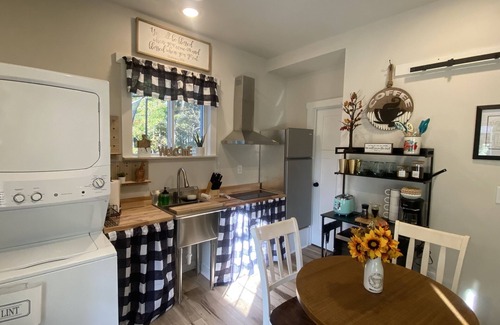 Cumming Cottage | Come, Get Relax & Cozy @ La Casita by the Pit