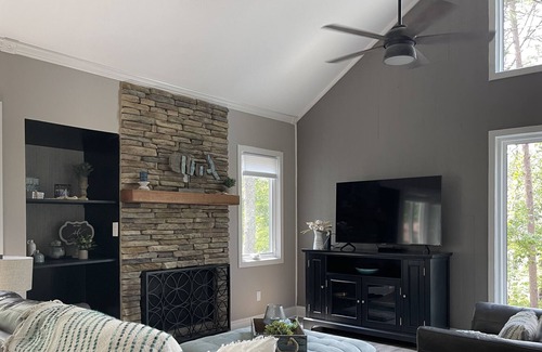 Waleska House | Come relax in beautiful Lake Arrowhead! Mountain Lake Escape!