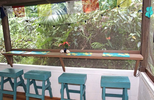 Hilo House | Come see Kilauea at Volcano National Park and Mauna Loa! Two active volcanoes!