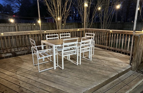 Conway House | Come see the eclipse! Full house rental available!n