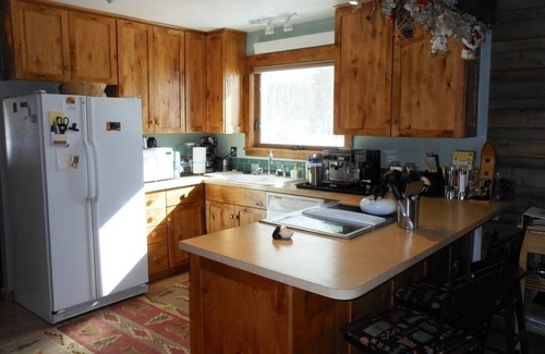 Fraser House | Come Stay at Our Cozy Mountain Home!