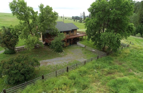 Haines House | Come Stay at the Orville Chandler Ranch!