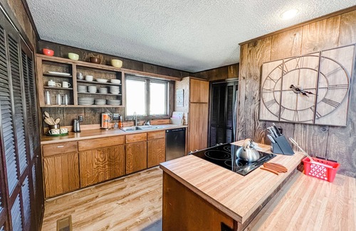 Heber Springs House | COME TRY US OUT! GREAT FISHING! BEST RIVER VIEW ON THE LITTLE RED RIVER!
