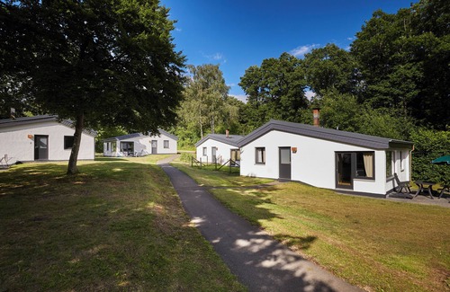 Stadtkyll House | Comfort 4-person bungalow in the holiday park Landal Wirfttal