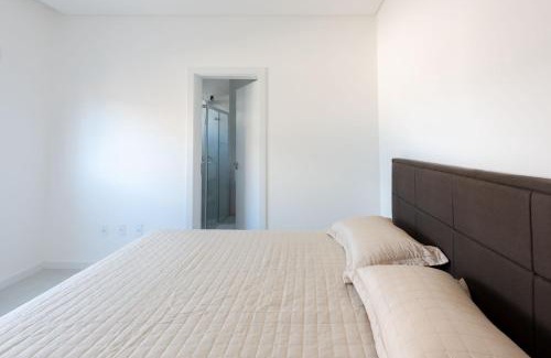 Governador Celso Ramos Apartment | Comfort and Mountain View