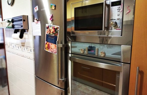 Ponteareas Apartment | ✰ Comfort and design in the center of Ponteareas ✰ Large garage/WiFi/Netflix