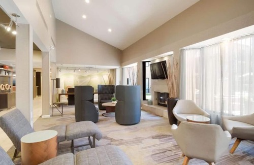 Downtown Village House | Comfort and Relaxation! TWO Contemporary Units, Swimming Pool, Paws are Welcome!