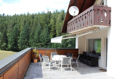 Baiersbronn Apartment | Comfort and tranquility in a romantic, enchanting location in the middle of greenery