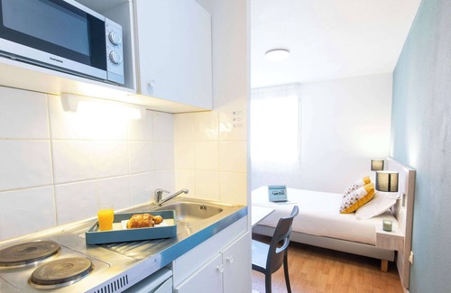 Le Tholonet Apartment | Comfort Aparthotel Aix Le Tholonet