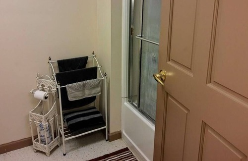 Huntertown Apartment | Comfort awaits you in this 1 bedroom apartment