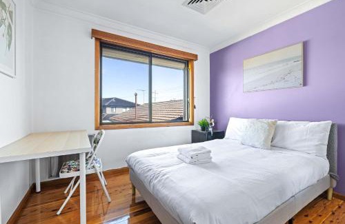 Liverpool House | Comfort & Calm - Double Room on a Quiet Crescent in Liverpool - Shared Bathroom